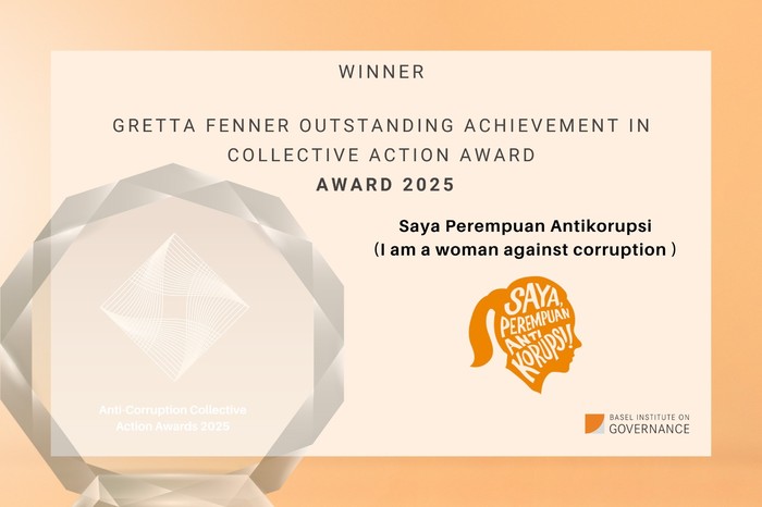 Piagam International Anti-Corruption Collective Action Awards untuk SPAK Indonesia.