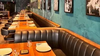 Mengutip Eater LA (5/6), Nusr-Et didirikan tahun 2021 di Beverly Hills. Selain itu, Salt Bae juga membuka cabang Nusr-Et di Miami dan New York Midtown. Foto: Ed Tom