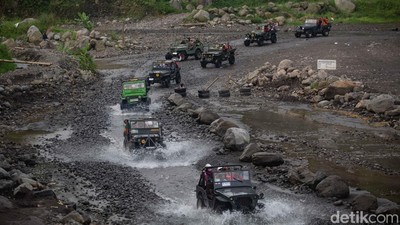 Keseruan Berwisata Jeep Lava Tour Merapi