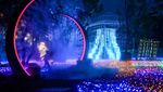 Wahana Galactic Glow di Bandung Ramai Dikunjungi Wisatawan Selama Libur Idul Adha