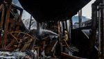50 Bus TransJakarta Bekas Hangus Terbakar di Terminal Rawa Buaya