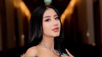 Ghea Youbi rupanya tak terlalu tergiur untuk mengeluarkan uangnya untuk membeli barang bermerek. Bukan gak suka, tapi gak addict. Punya mah punya, ujarnya. (Foto: dok Instagram gheayoubi)