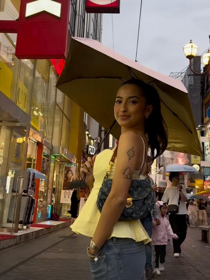 Jennifer Coppen Jennifer Coppen