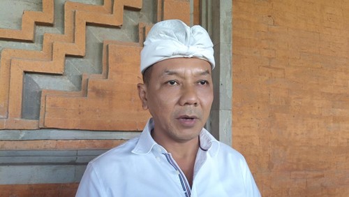 Kepala Satpol PP Bali, I Dewa Nyoman Rai Dharmadi, saat dijumpai detikBali di kantor DPRD Bali, Selasa (10/6/2025). (Ni Made Lastri Karsiani Putri/detikBali)