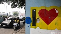 Akibat proyek tersebut, satu ruas jalan terpaksa ditutup sehingga menyebabkan penyempitan.