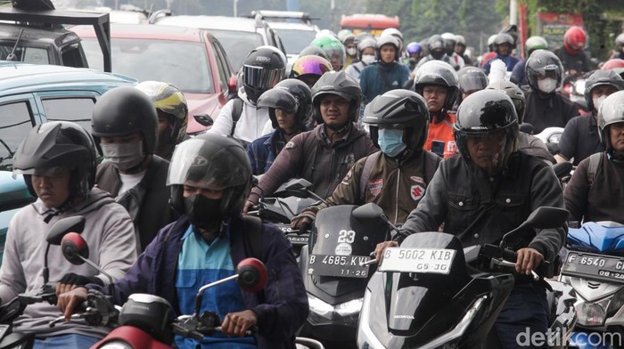  kemacetan. Salah satu titik yang terdampak adalah ruas Jalan TB Simatupang, tepatnya di kawasan Kebagusan arah Ragunan, Jakarta Selatan.
