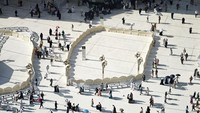 Hari Tasyrik juga menjadi momen bagi para jemaah untuk berzikir, menyembelih hewan kurban, dan melempar jumrah sebagai simbol penolakan terhadap godaan setan. ANTARA FOTO/Andika Wahyu