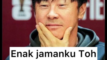 Setiap kali Timnas Indonesia kalah, keluar meme Shin Tae-yong tersenyum. Foto: X.com