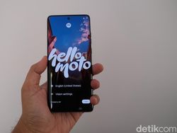 Unboxing Motorola Edge 60 Fusion: HP Rp 5 Jutaan Tampilan Menggoda