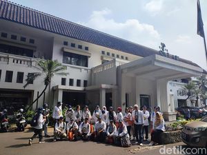 Demi Jumpa Gubernur Jenderal, Douwes Deker Dua Bulan Nongkrong di Hotel Salak