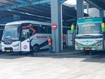 Bikin Macet! Bus Dilarang Ngetem di Luar Terminal Arjosari Malang