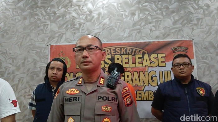 Polsek SU I Palembang, Sumsel ungkap kasus pembacokan mantan ketua RT lantaran tak diajak jadi panitia kurban.