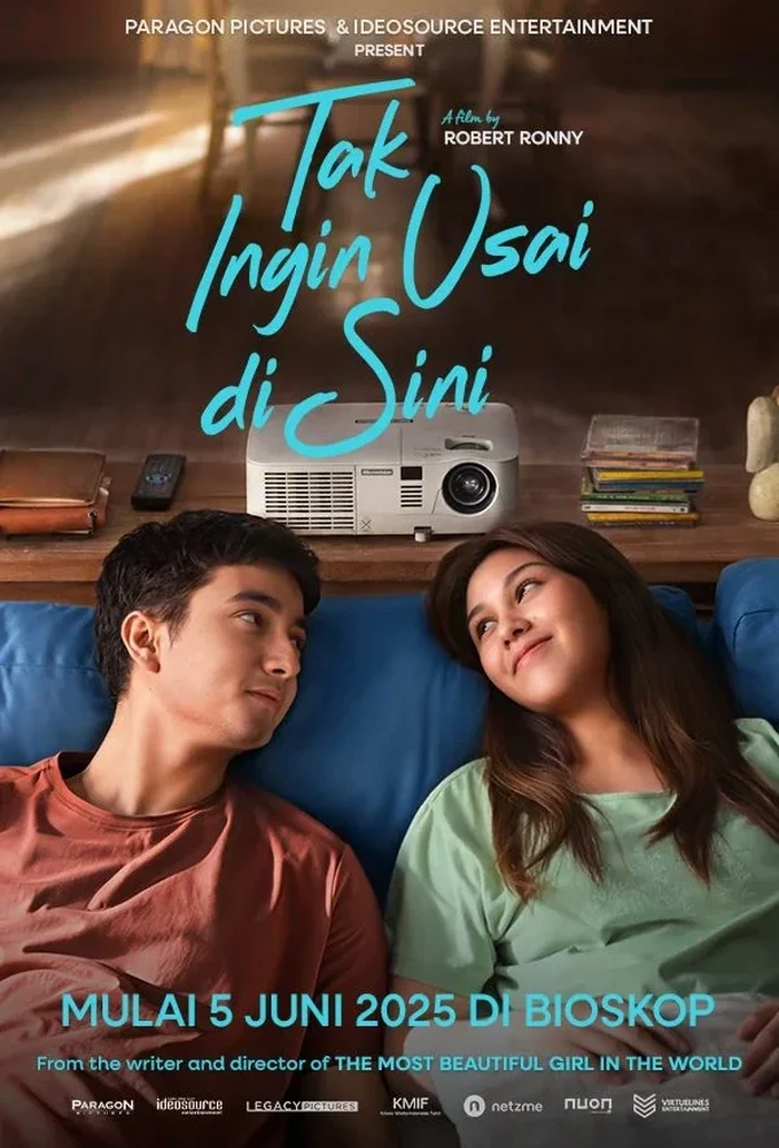 Poster Film Tak Ingin Usai di Sini.