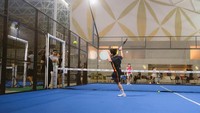 Paaa buatin lapangan aa sama teteh Paaaa, komentar Gya P Sadiqah. Siap convert badminton court nya ke padel kah?, papar akun shtre****. Dilihat dari sisi manapun, Rafathar ganteng banget, beber akun lainnya. Foto: instagram Raffi Ahmad dan Nagita Slavina