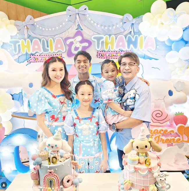 Meski sudah resmi bercerai, Sarwendah dan Ruben tampil kompak bersama ketiga anak mereka dengan mengenakan busana seragam bergambar Pompompurin. Momen ulang tahun teersebut kemudian dibagikan Ruben dan Sarwendah ke akun Instagram masing-masing. Foto: Instagram/@ruben_onsu