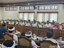 45 Akomodasi Wisata Liar Tersebar di Pantai Bingin, Ada yang Dimiliki WNA