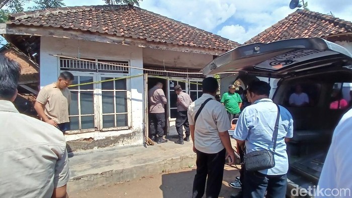 TKP penemuan mayat di Pasuruan