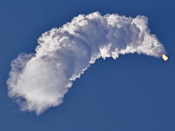 23 Satelit Starlink Meluncur, Sinyal Ponsel Bisa Tanpa Menara