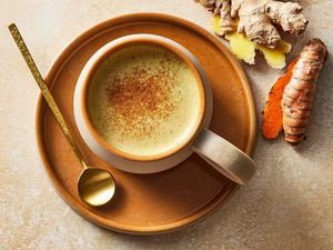 6 Manfaat Menambahkan Kunyit dalam Kopi, Segar dan Menyehatkan!