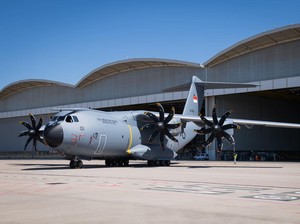 Pesawat A400M Pertama TNI AU Keluar dari Hanggar di Seville