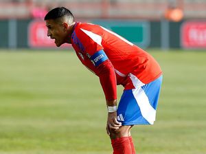 Alexis Sanchez Gundah Gulana Chile Hat-trick Absen di Piala Dunia