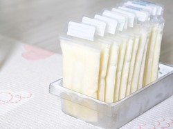 Ibu-Ibu Raup Cuan Jutaan Rupiah dari Jual ASI, Pembelinya Bukan Hanya Bayi