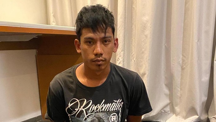 Bareskrim Polri menangkap pria pembawa kardus isi 5 kilogram sabu di Palembang