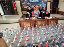 Sejoli Cilacap Kompak Jual Pertalite Ilegal, Modusnya Bikin Geleng-geleng