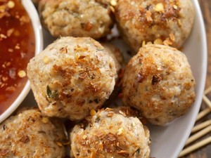 Dokter Ini Gugat Restoran Gegara Sajian Bola Daging Pedas