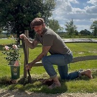 Siapa sangka, di balik gaya hidup glamor dan sorotan kamera, David Beckham menemukan ketenangan di pedesaan Inggris.  Foto: dok. Instagram @davidbeckham