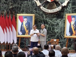 Kelakar Gubernur Lemhannas Ucapkan Ultah ke Pramono: Rasanya Masih 28 Tahun
