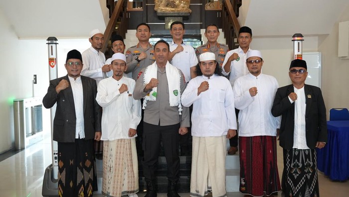 IPASI bertemu dengan jajaran Polda Banten di Mapolda Banten. (dok Istimewa)