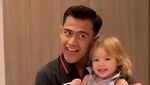 Anak Digendong Pratama Arhan, Jennifer Coppen: Om Jowo Ini