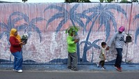 Kampung iklim juga membantu mengurangi risiko bencana, meningkatkan ketahanan pangan dan menjaga keberlanjutan lingkungan. Foto: ANTARA FOTO/Maulana Surya