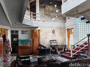 Suara Ledakan Terdengar Sebelum Rumah Ade di Sukabumi Terbakar