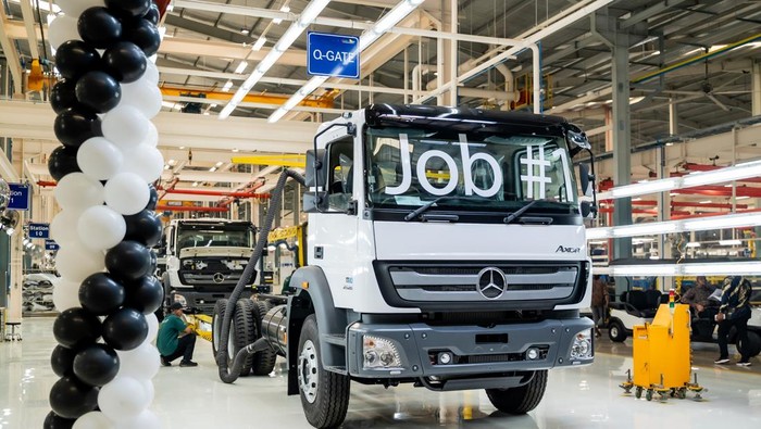Pabrik baru Daimler resmi beroperasi di Cikarang