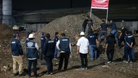 Langkah penyegelan ini diambil usai serangkaian pengawasan dan verifikasi emisi yang menunjukkan kadar polutan di atas ambang batas. ANTARA FOTO/Angga Budhiyanto