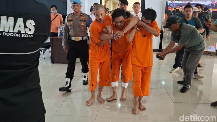 Polresta Bogor Kota menangkap komplotan curanmor.