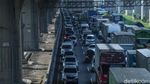 Potret Macet Panjang di Tol Bekasi Pagi Ini