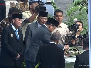 Prabowo Luncurkan Pandu, Mobil Taktis Listrik buatan Pindad