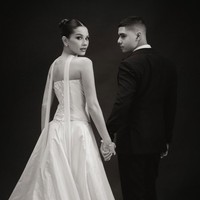 Penampilan Alyssa dan Al di foto-foto preweddingnya itu banjir pujian netizen. Tak sedikit yang tak sabar menanti penampilan keduanya saat menikah di tanggal 16 Juni nanti. Foto: Instagram/@alyssaguise
