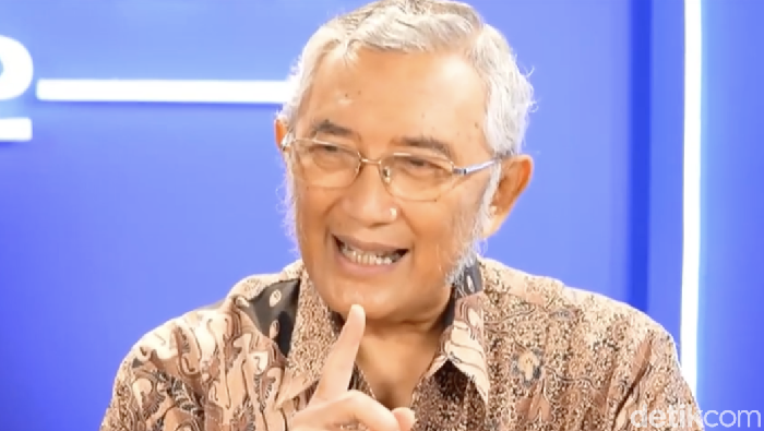 Prof Azril Azhari, Ketua Umum Ikatan Cendekiawan Pariwisata Indonesia.