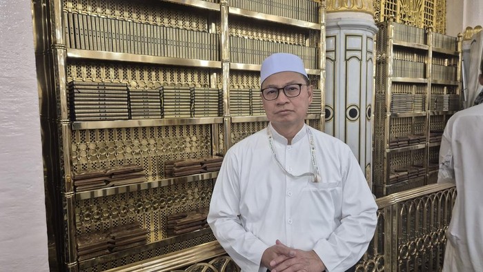 Raudhah: Pelukan Langit di Antara Dua Dunia, Ketika Hati Bersujud dan Semesta Terdiam