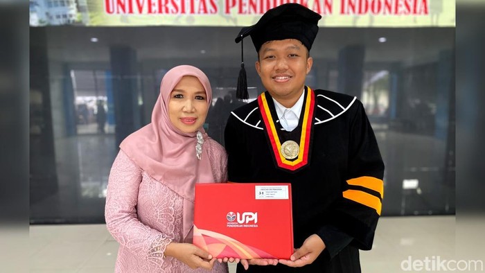 Rahadian Sakti Pradana lulusan S2 UPI