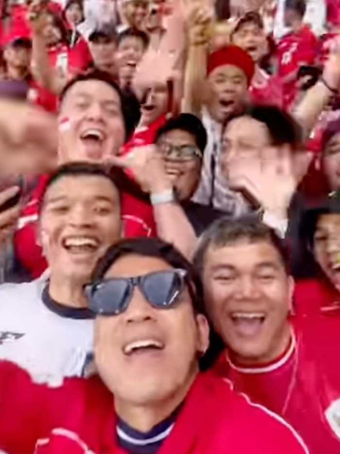 seleb nonton ke Jepang seleb nonton ke Jepang