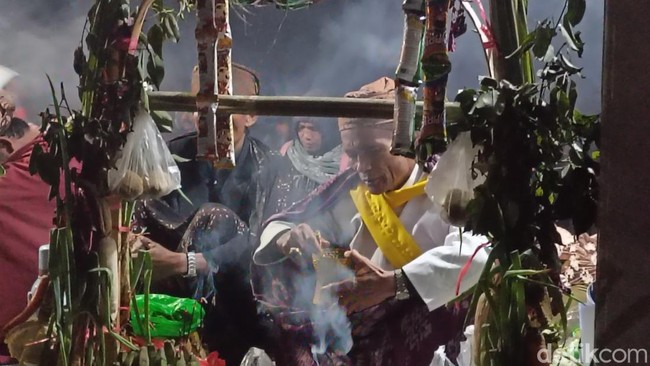 Ciri Khas 22 Suku di Indonesia, Aneka Budaya dari Aceh hingga Sulawesi (1)