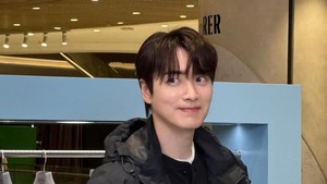 Dari layar drama sampai fakta kehidupan nyata, Lee Jun Hyuk berhasil bikin publik sepakat kalau pesona bangsawannya bukan gimmick. Foto: Instagram @leejunhyuk05 @acefactory.official