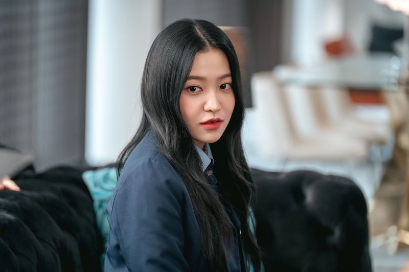 Kim Ye Rim (Yeri Red Velvet) di BITCH X RICH 2.