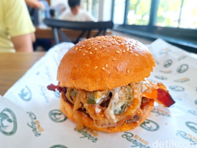 BMB Burger Serpong.