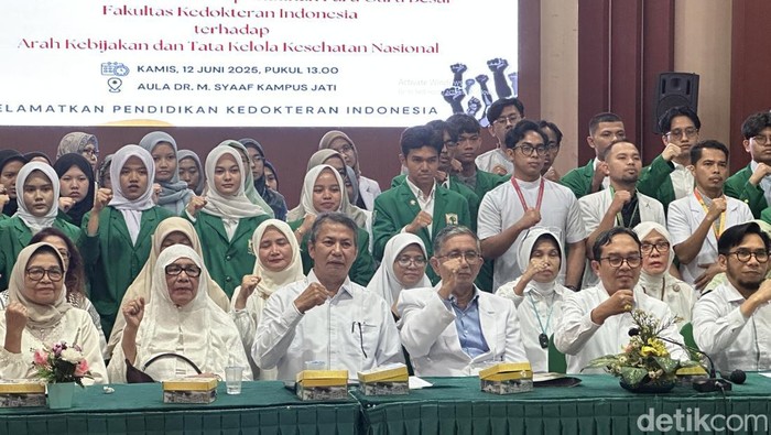 Forum Guru Besar Fakultas Kedokteran Universitas Andalas (Jeka/detikcom)